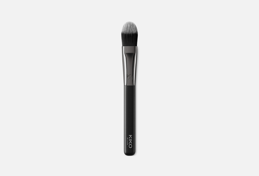 Face 03 flat foundation brush 1 шт