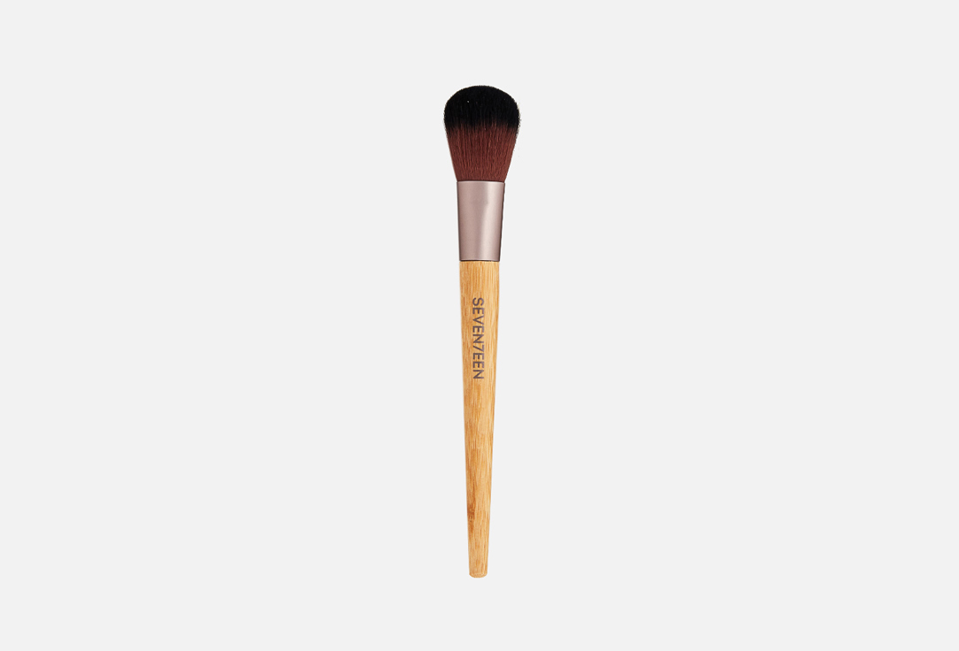 Blush brush bamboo handle 1 шт