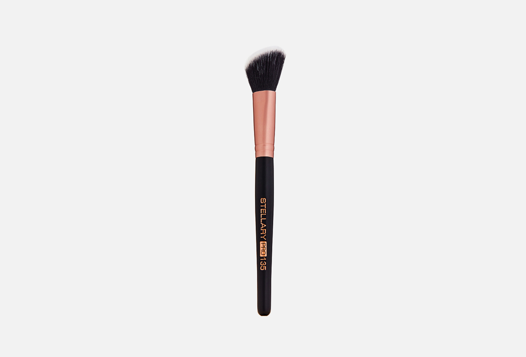 Blush & contouring brush 1 шт