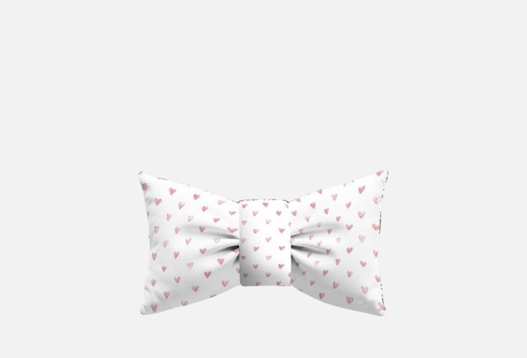Сердечный акцент, 30х50 см 1 шт