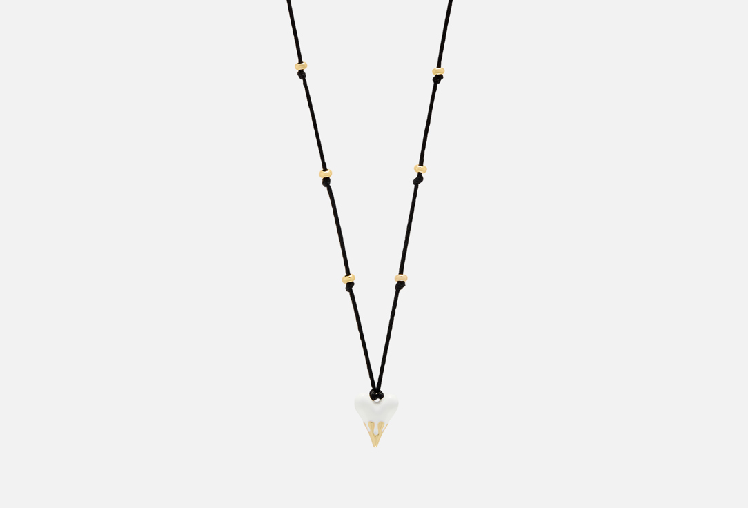 Neck lanyard with white heart 1 шт