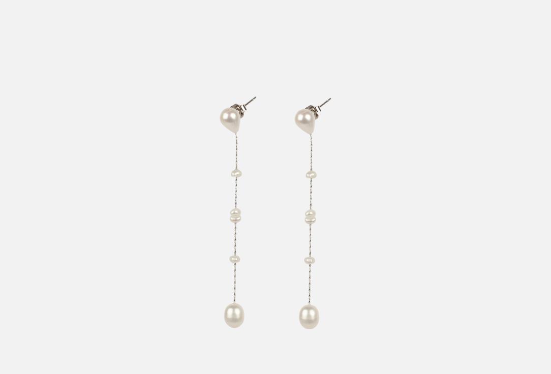 Spring earrings made of natural pearls 2 шт