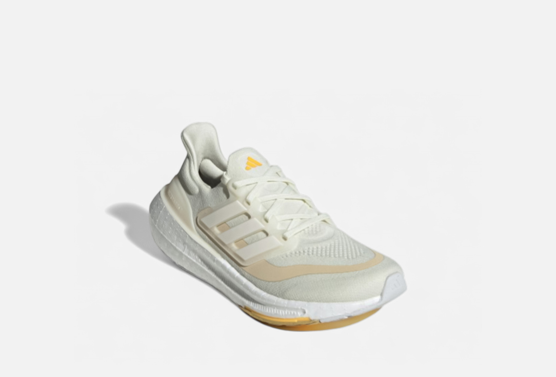 Ultra Boost 5,5 UK \ 7 US мл